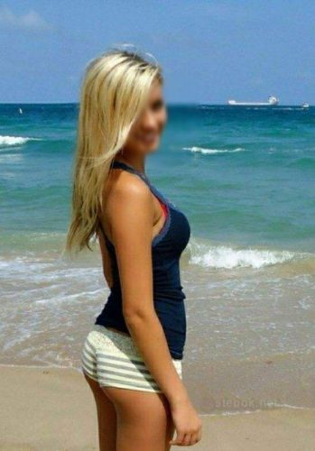 Cazibeli oral yapan eskort Muazzez