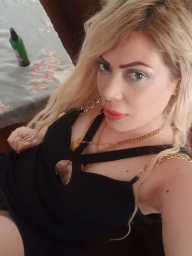 Elit buğday tenli hatun Gülben