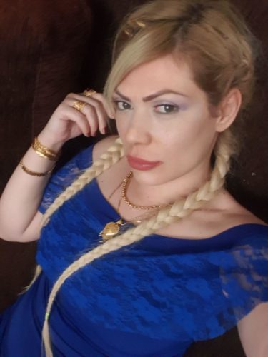 Elit buğday tenli hatun Gülben