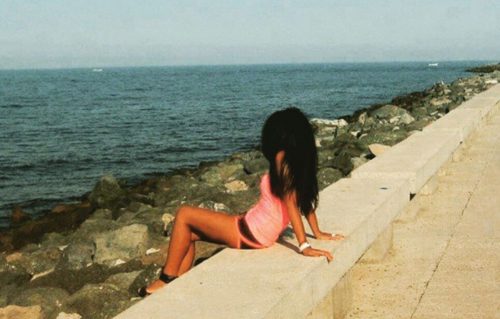 Gösterişli ön sevişme yapan Nedret