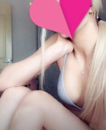 Gösterişli sarışın hanım Kiymet
