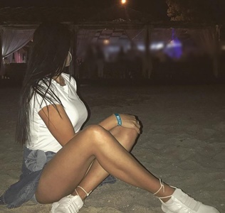 Kaliteli sakso çeken escort Nigar