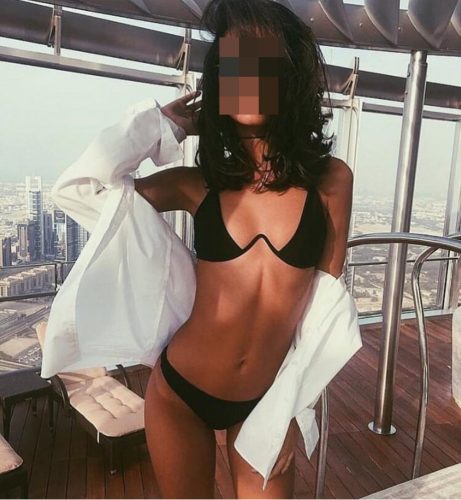 Kusursuz sarışın escort Göknil