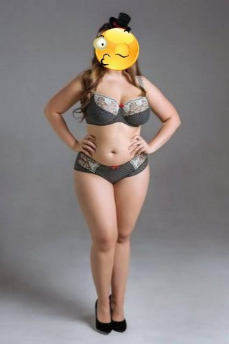 Muhteşem oral yapan escort Gülseren