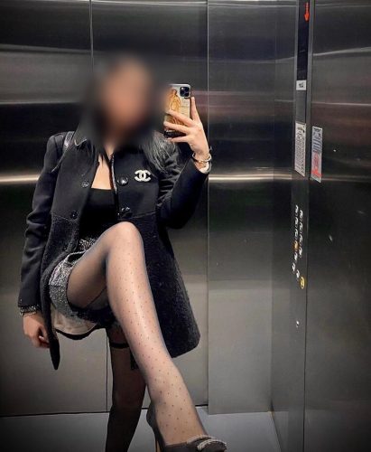 Seçkin genç hatun Hicran