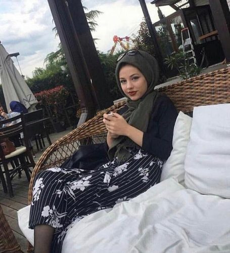 Seksi beyaz tenli hatun Aysen